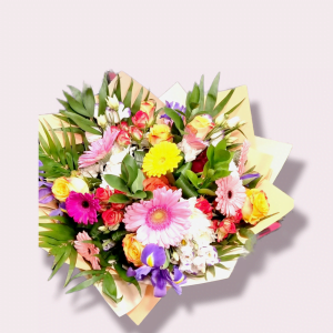 Buchet mix de flori