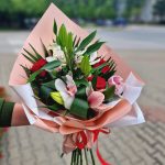 Buchet cu mixt de flori - Image 2