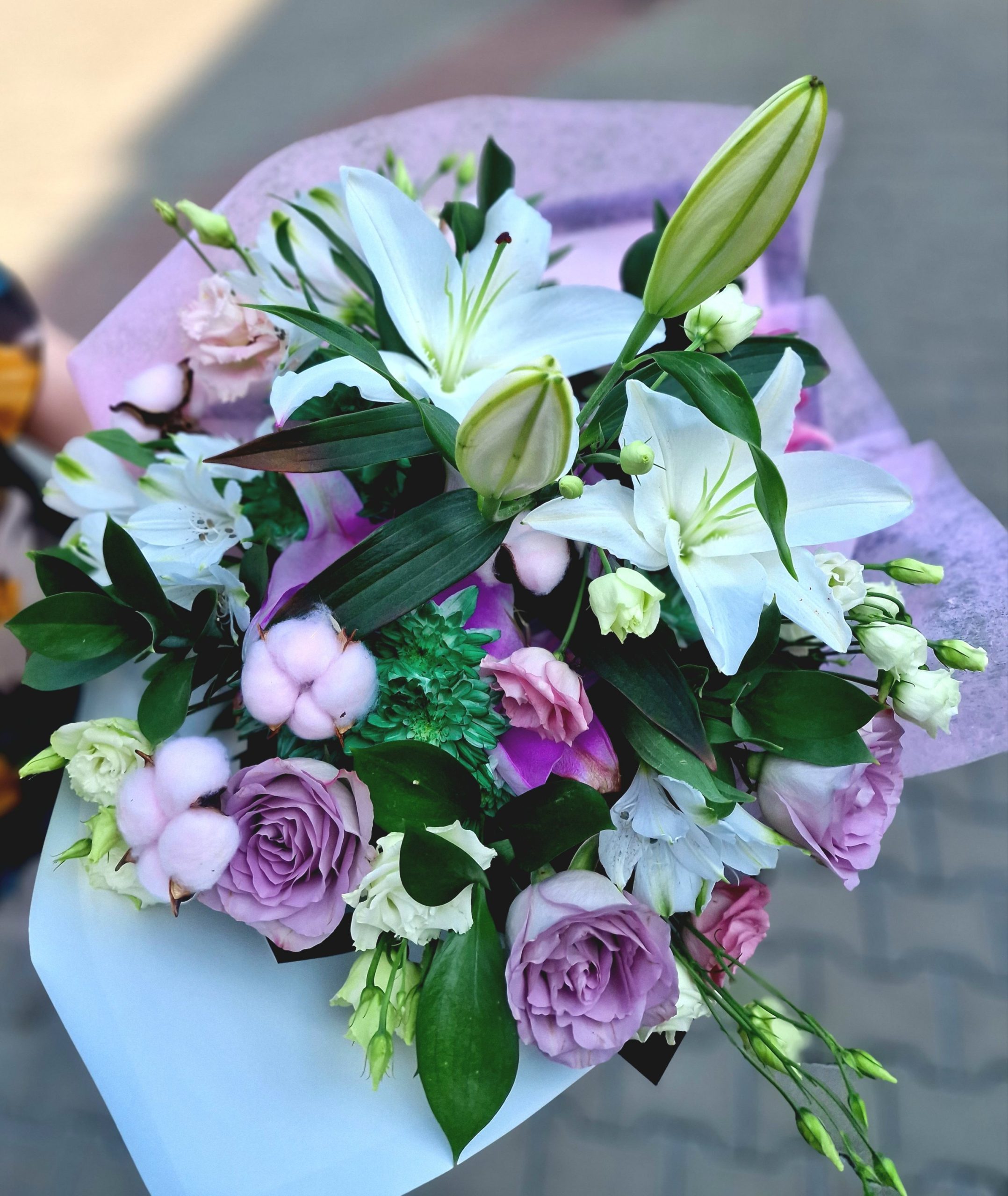 1000042003-1-scaled-1.jpg Buchet Alb-Roz-Mov - Image 1