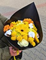 Buchet Mix de flori galben - Image 3