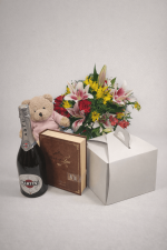 Pachet Cadou Romantic cu Flori, Șampanie, Tort, Bomboane și Ursuleț – Livrare Rapidă în Județul Vaslui - Image 2