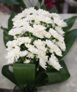 Buchet funerar cu 14 crizanteme albe - Livrare Rapidă în Județul Vaslui - Image 2