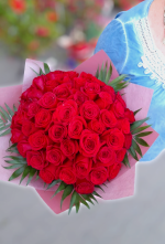 Buchet 49 trandafiri rosii